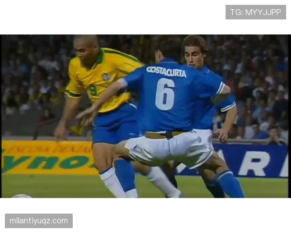 卡纳瓦罗本赛季压制对手后防线传球频率降低显著